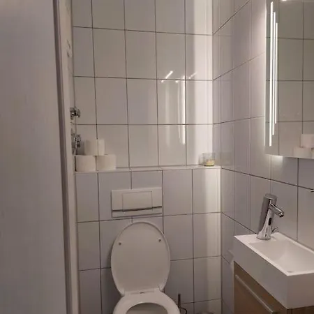 Rooftop - Gemutliches In Gemeinschaftsunterkunft Mit Ausblick Uber Appartement *